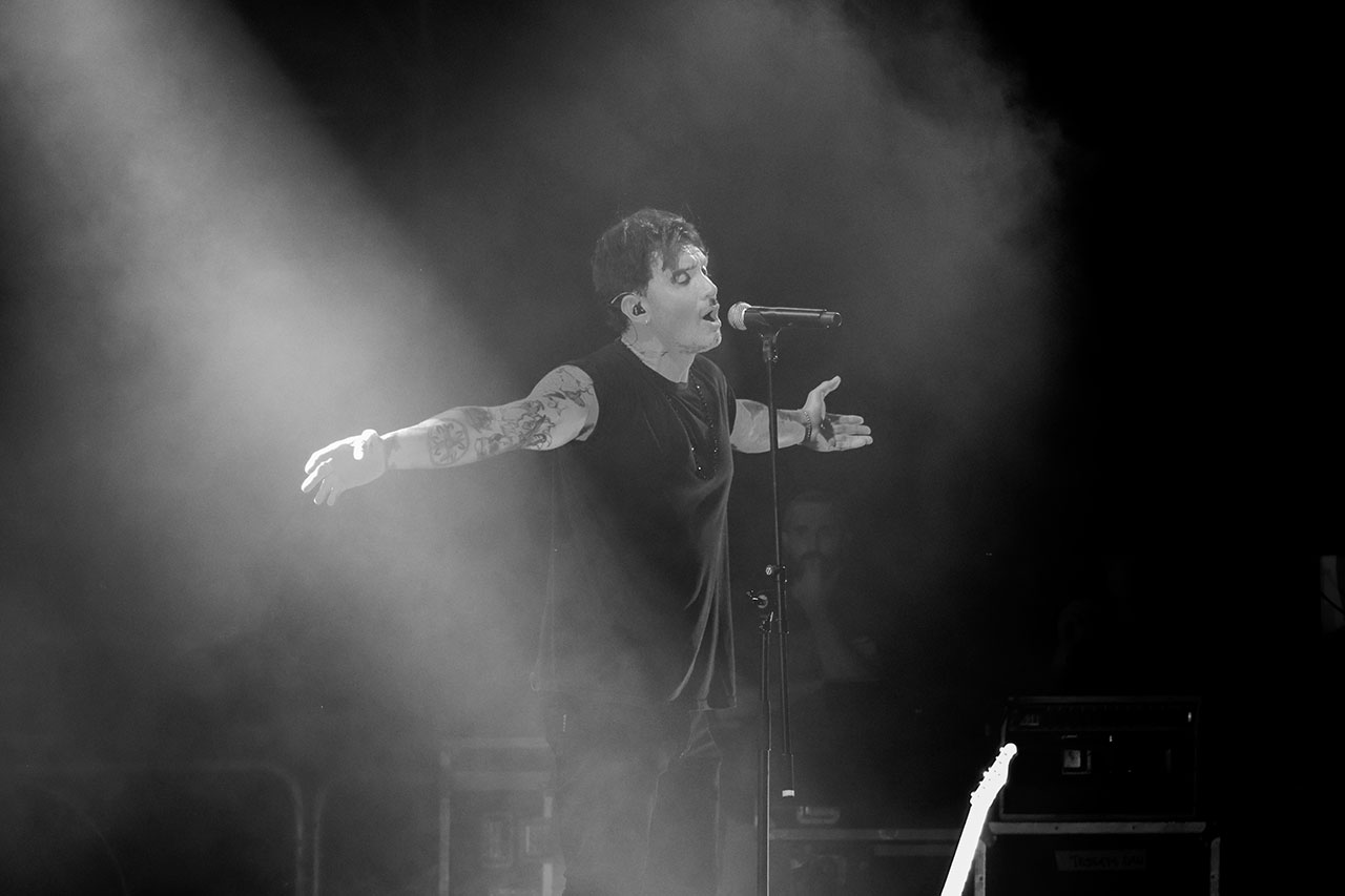 Fabrizio Moro interpreta i suoi successi | Incanto d'Estate Festival della Musica d'Autore di San Venanzo